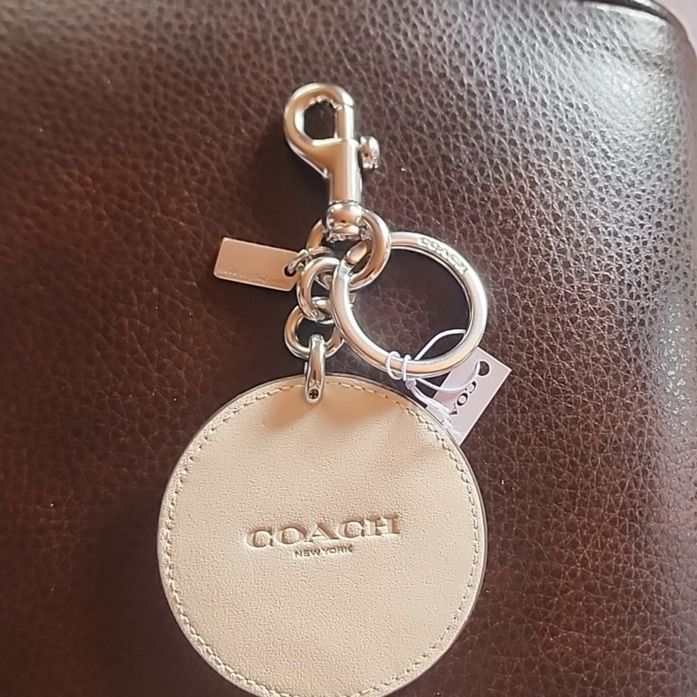 Coach Round Leather Beachball Keychain Bag Charm in Red, Blue & Cream NWT - Picture 3 of 7